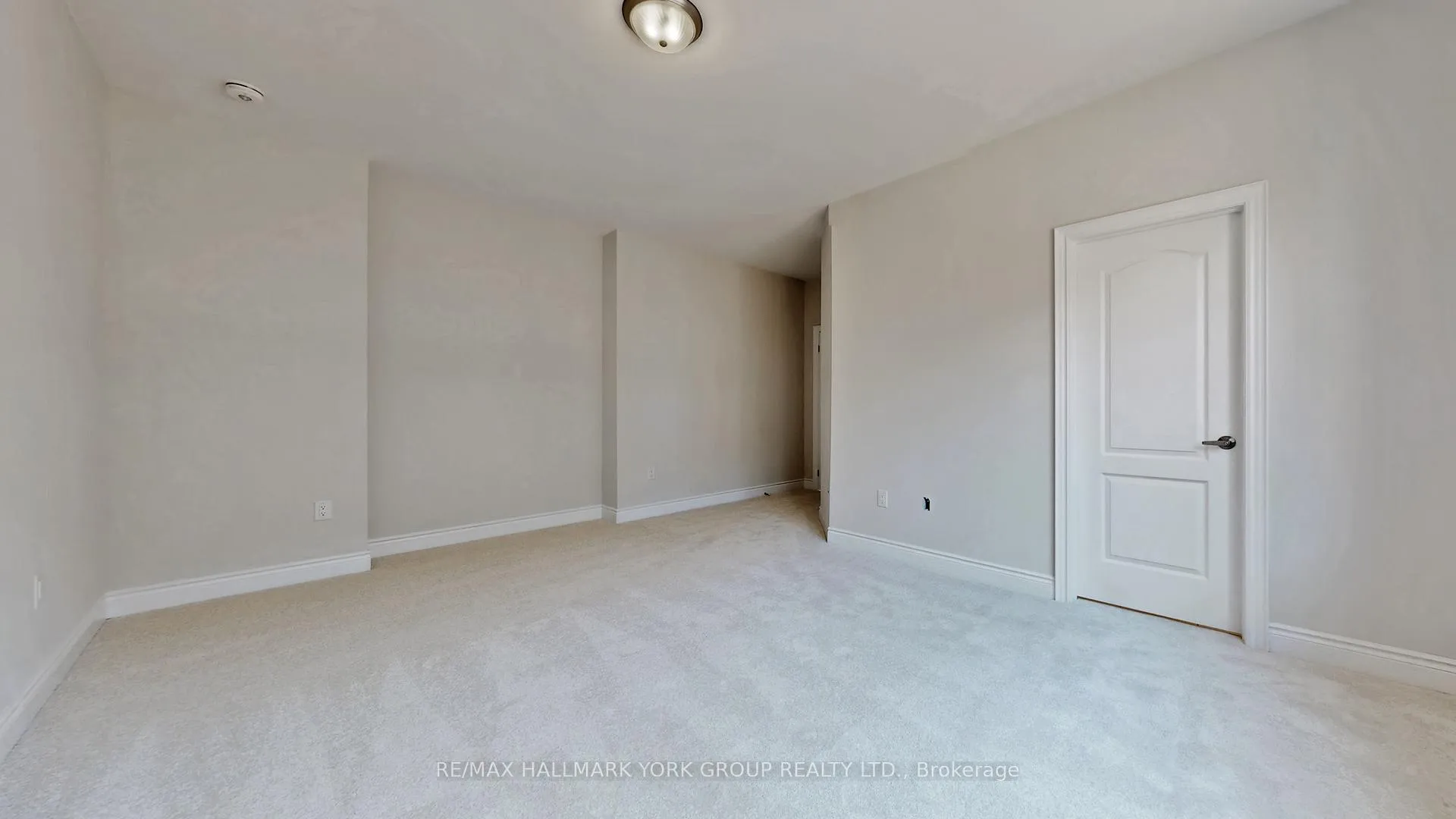 Photo 31 of 2968 Monarch Drive, Orillia — HOMEH