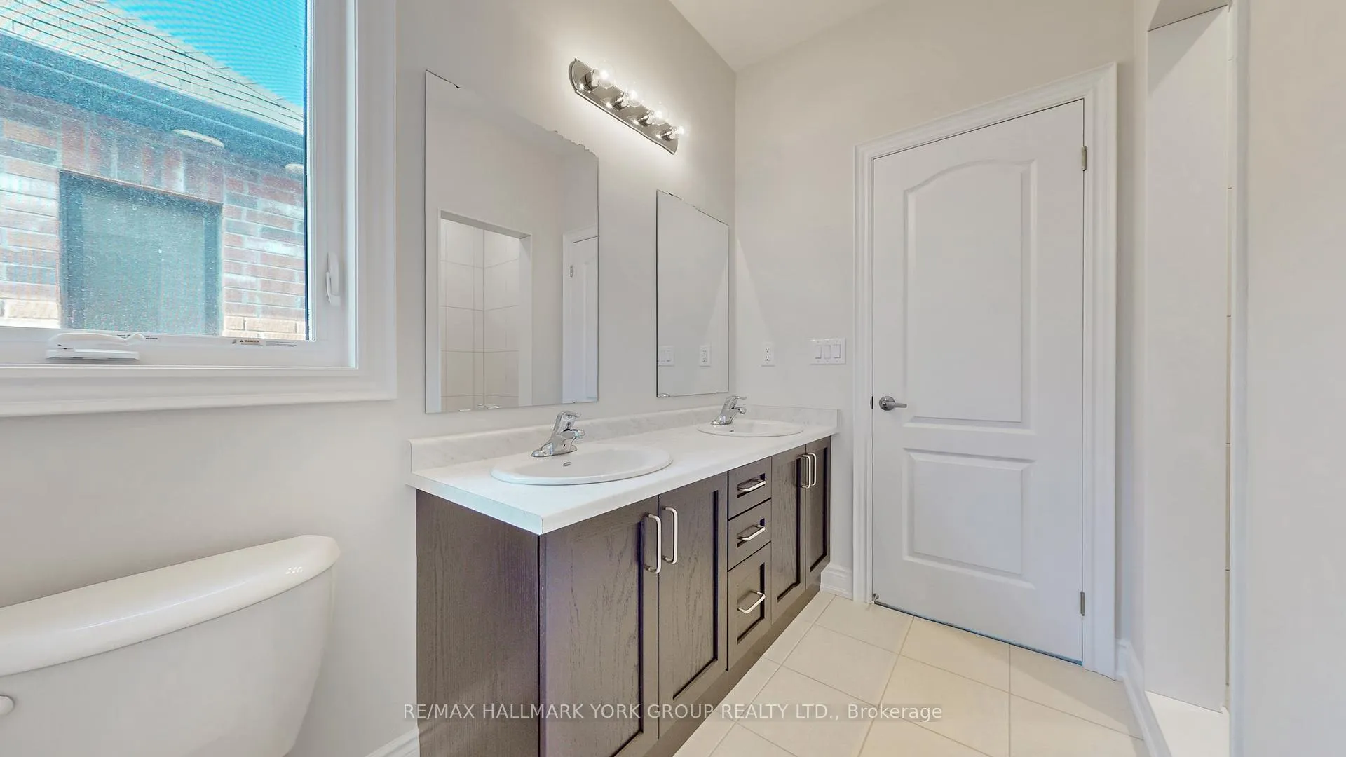 Photo 32 of 2968 Monarch Drive, Orillia — HOMEH