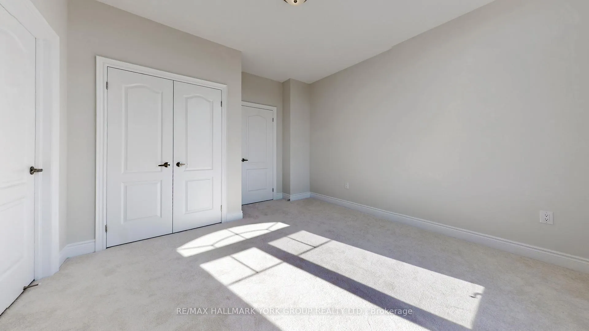 Photo 37 of 2968 Monarch Drive, Orillia — HOMEH