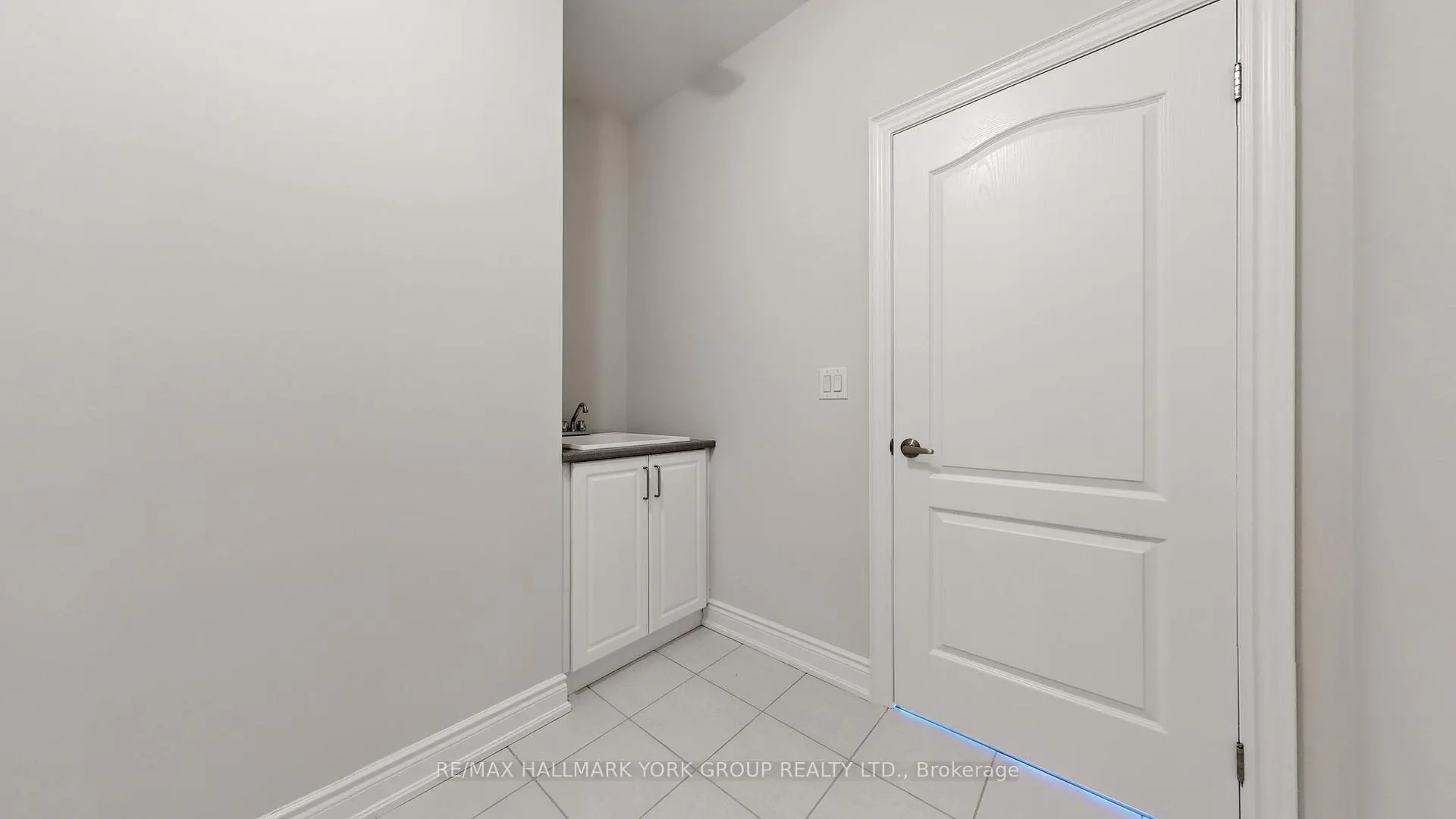 Photo 44 of 2968 Monarch Drive, Orillia — HOMEH