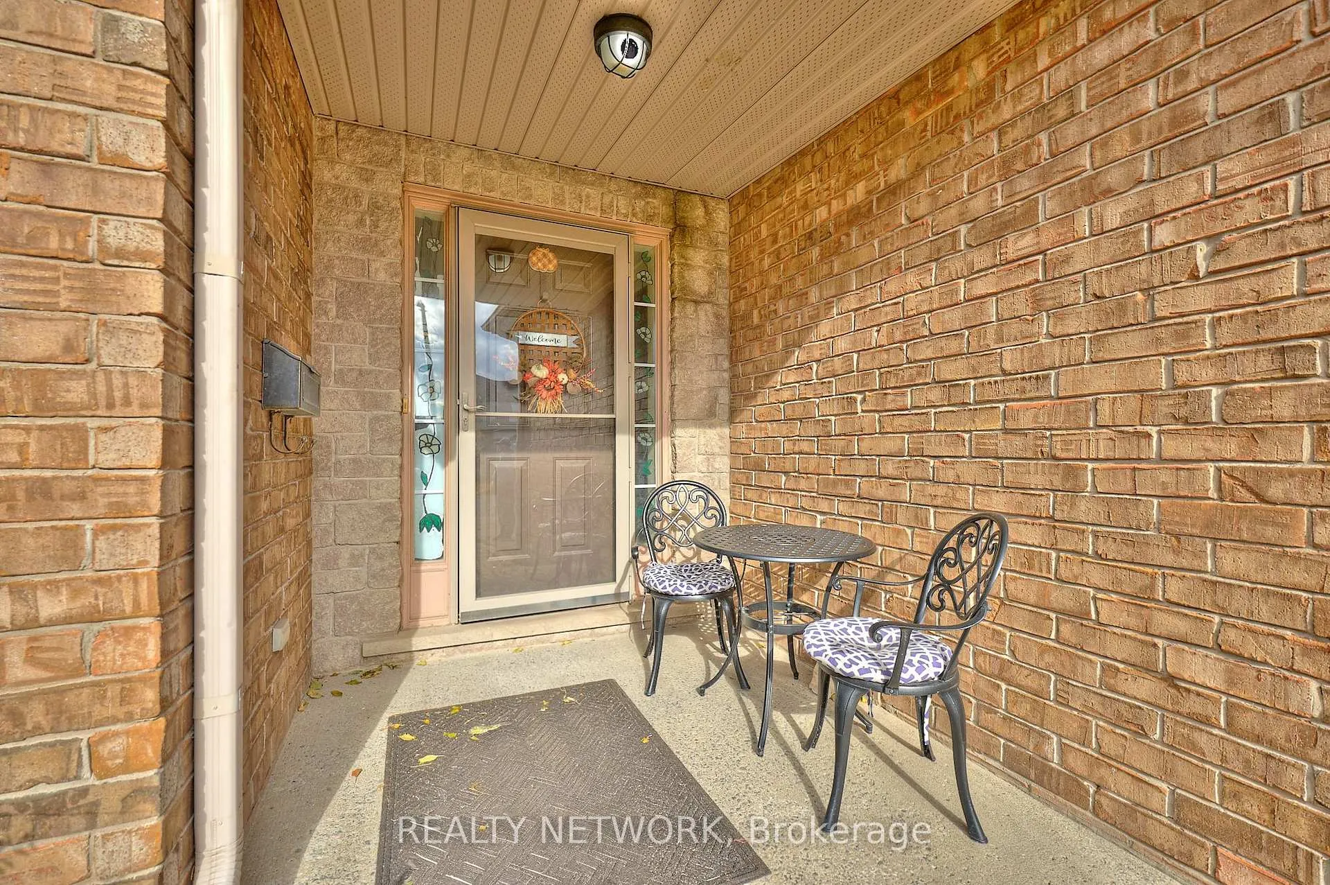 Photo 6 of 69 Macturnbull Drive, St. Catharines, Rykert/Vansickle — HOMEH