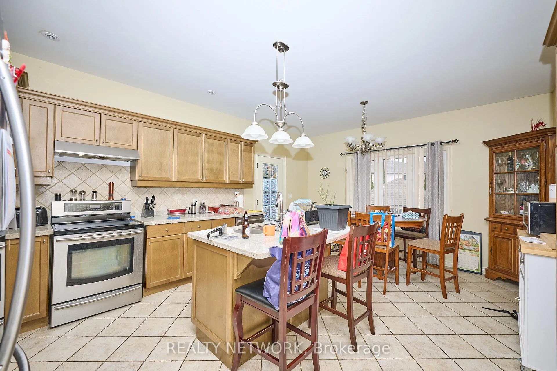 Photo 14 of 69 Macturnbull Drive, St. Catharines, Rykert/Vansickle — HOMEH