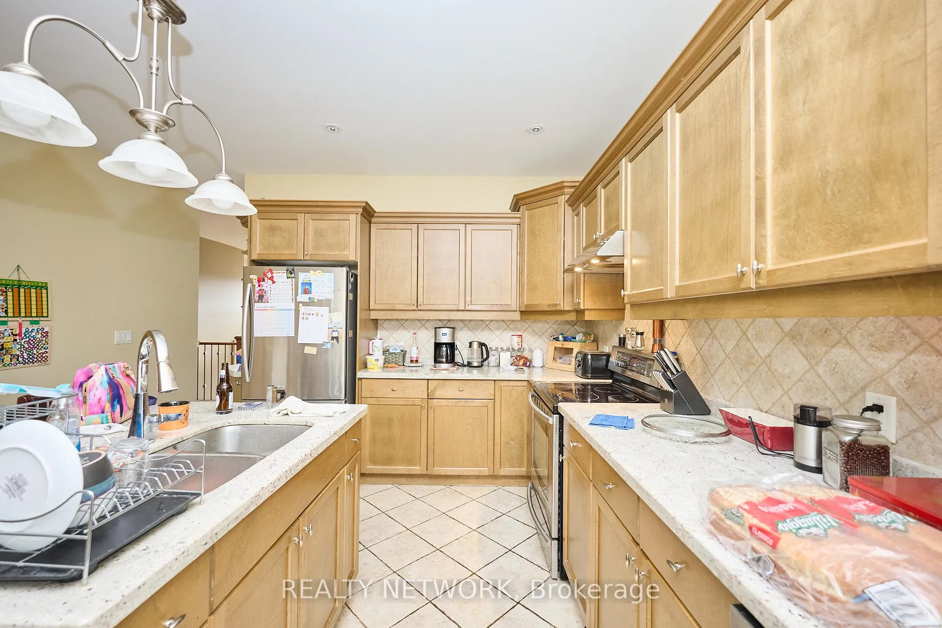 Photo 18 of 69 Macturnbull Drive, St. Catharines, Rykert/Vansickle — HOMEH