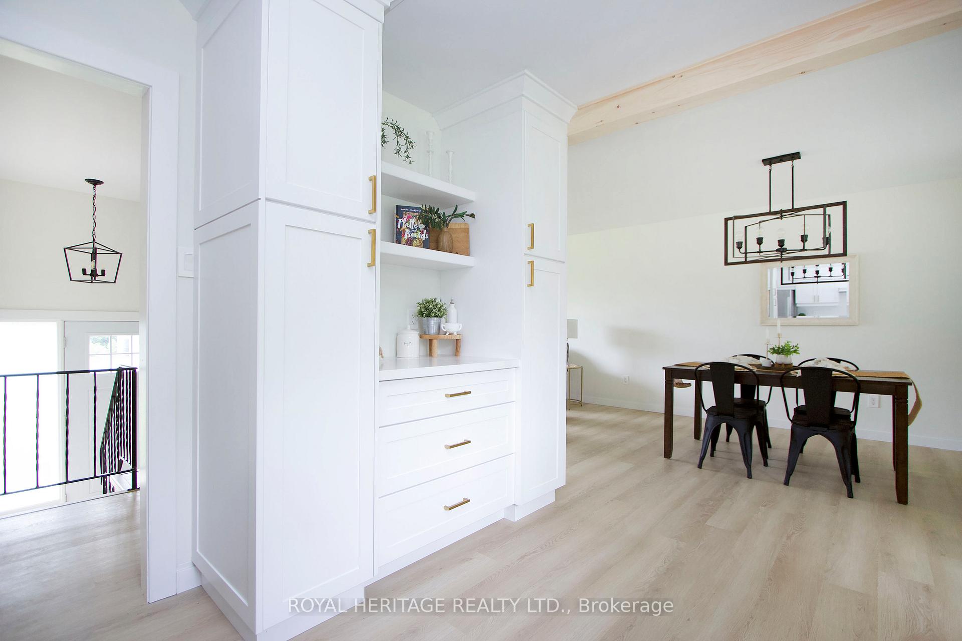 Photo 9 of 689 Cedarvale Crescent, Selwyn — HOMEH