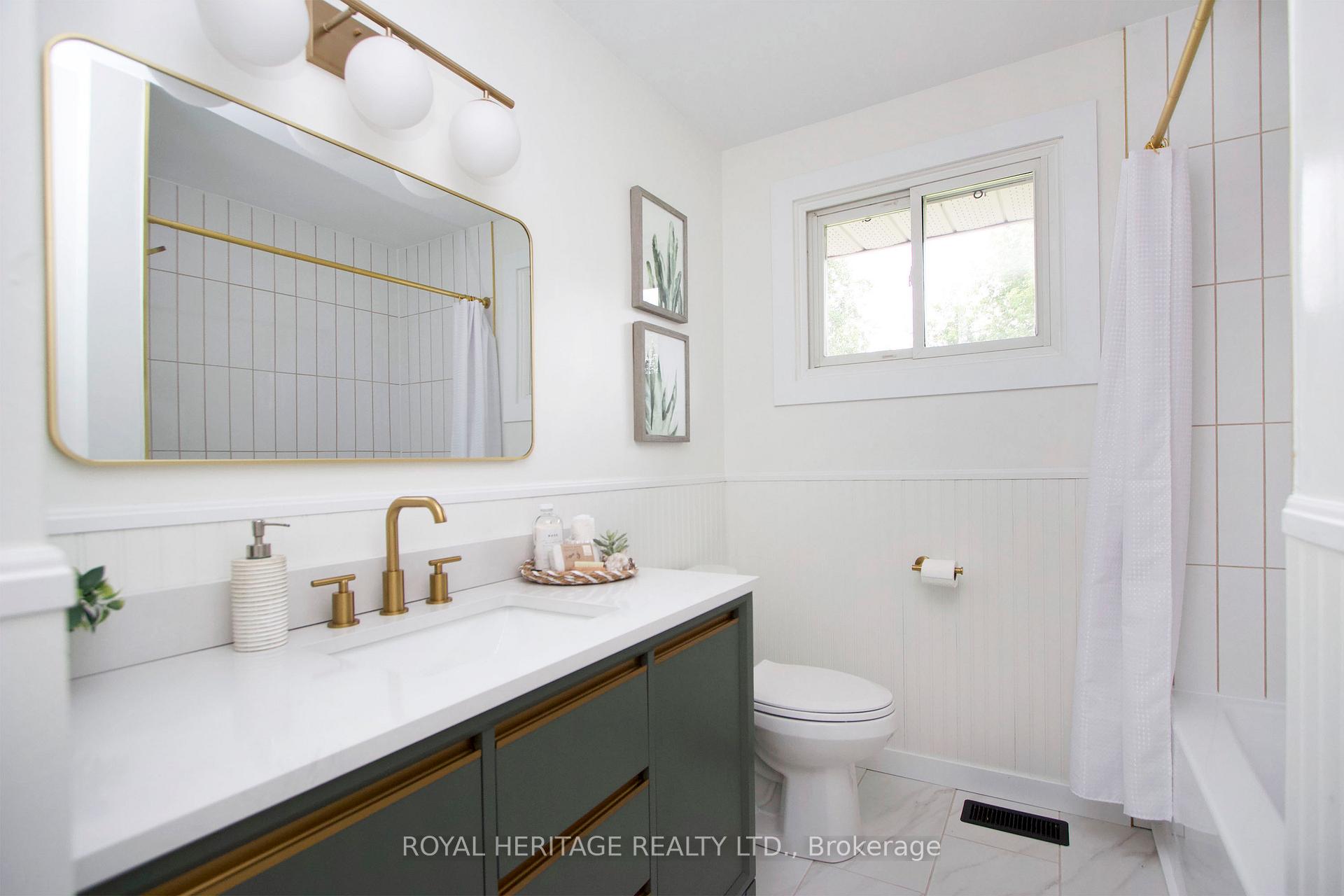 Photo 10 of 689 Cedarvale Crescent, Selwyn — HOMEH