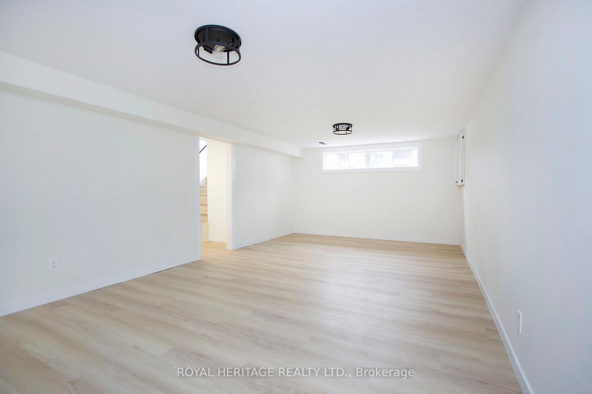 Photo 20 of 689 Cedarvale Crescent, Selwyn — HOMEH