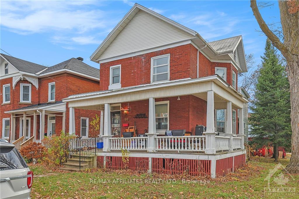 Photo 1 of 14 Mcewen Avenue, Smiths Falls — HOMEH