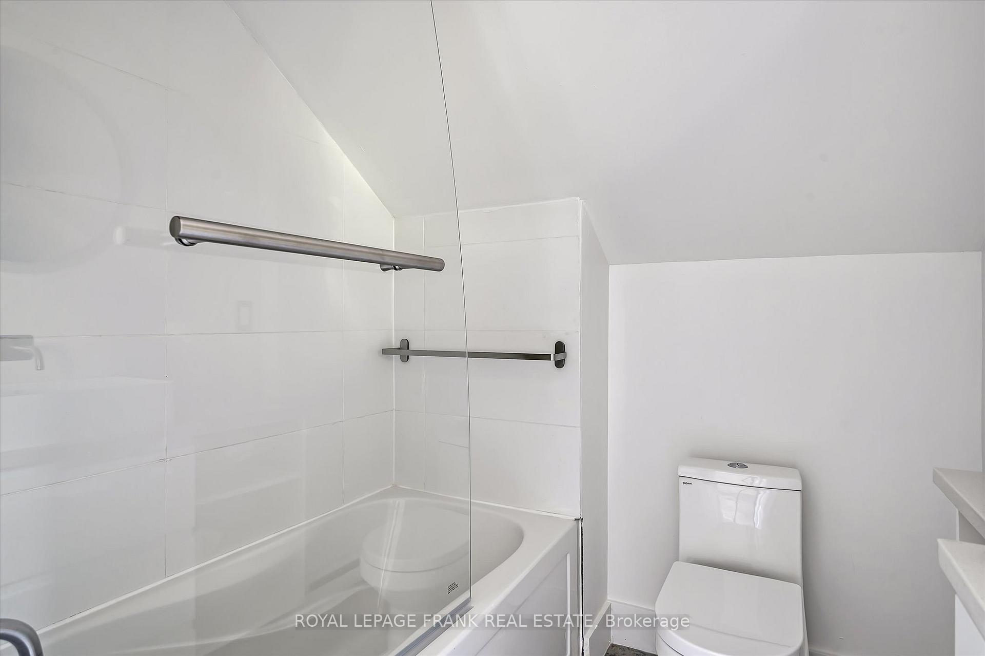 Photo 31 of 34 Reid Street, Selwyn — HOMEH