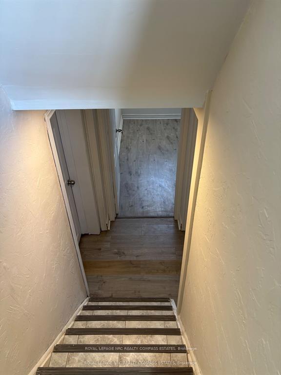 Photo 13 of 90 St Davids Road, St. Catharines, Burleigh Hill — HOMEH