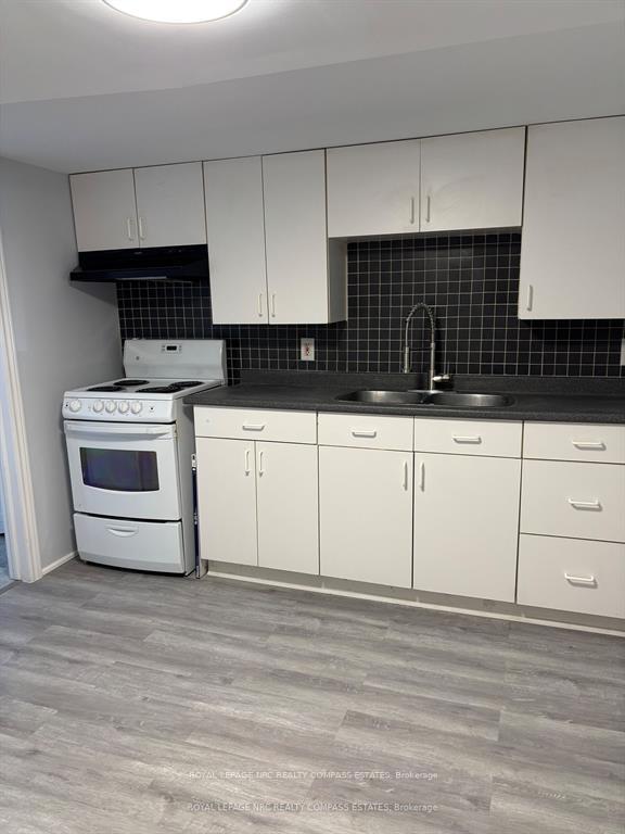 Photo 17 of 90 St Davids Road, St. Catharines, Burleigh Hill — HOMEH