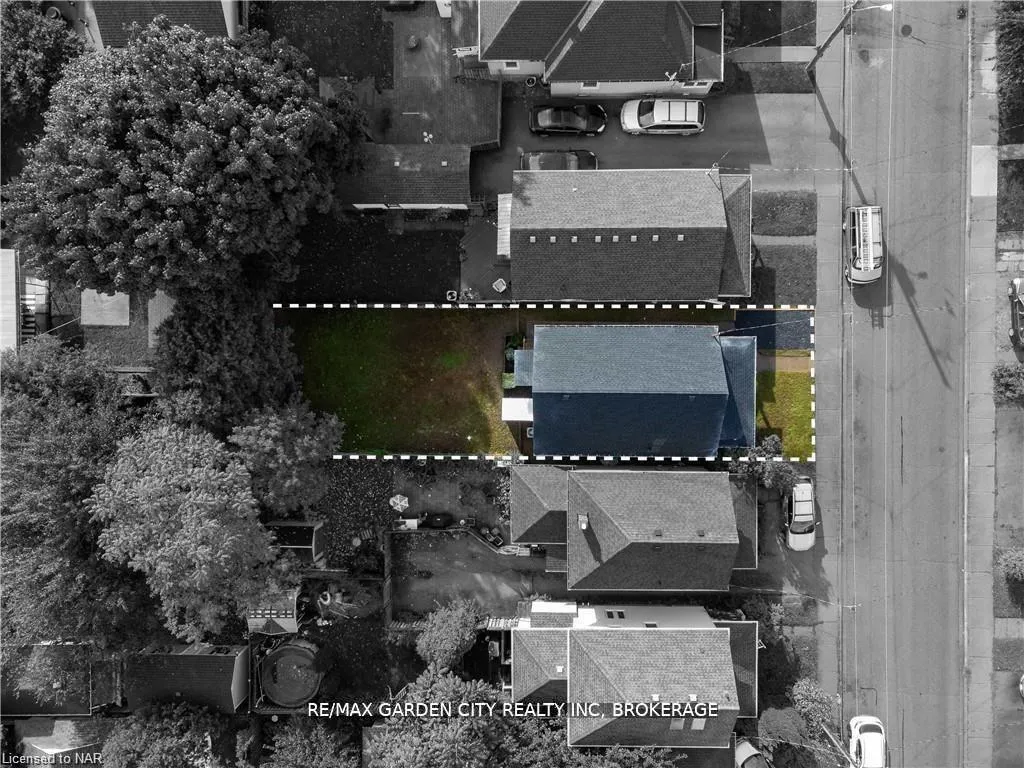 Photo 27 of 98 Pleasant Avenue, St. Catharines, Downtown — HOMEH