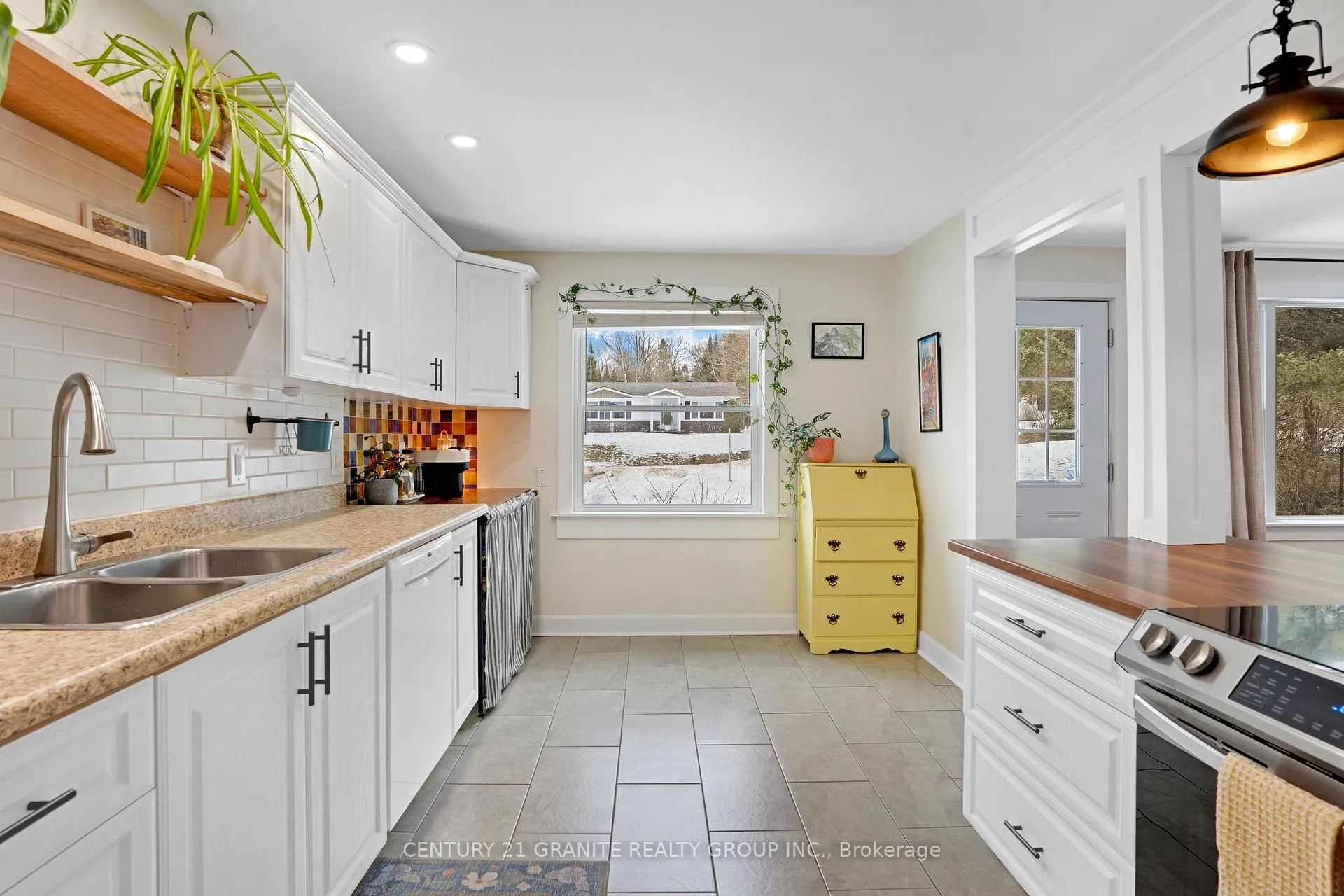 Photo 9 of 80 Paradise Road, South Algonquin — HOMEH