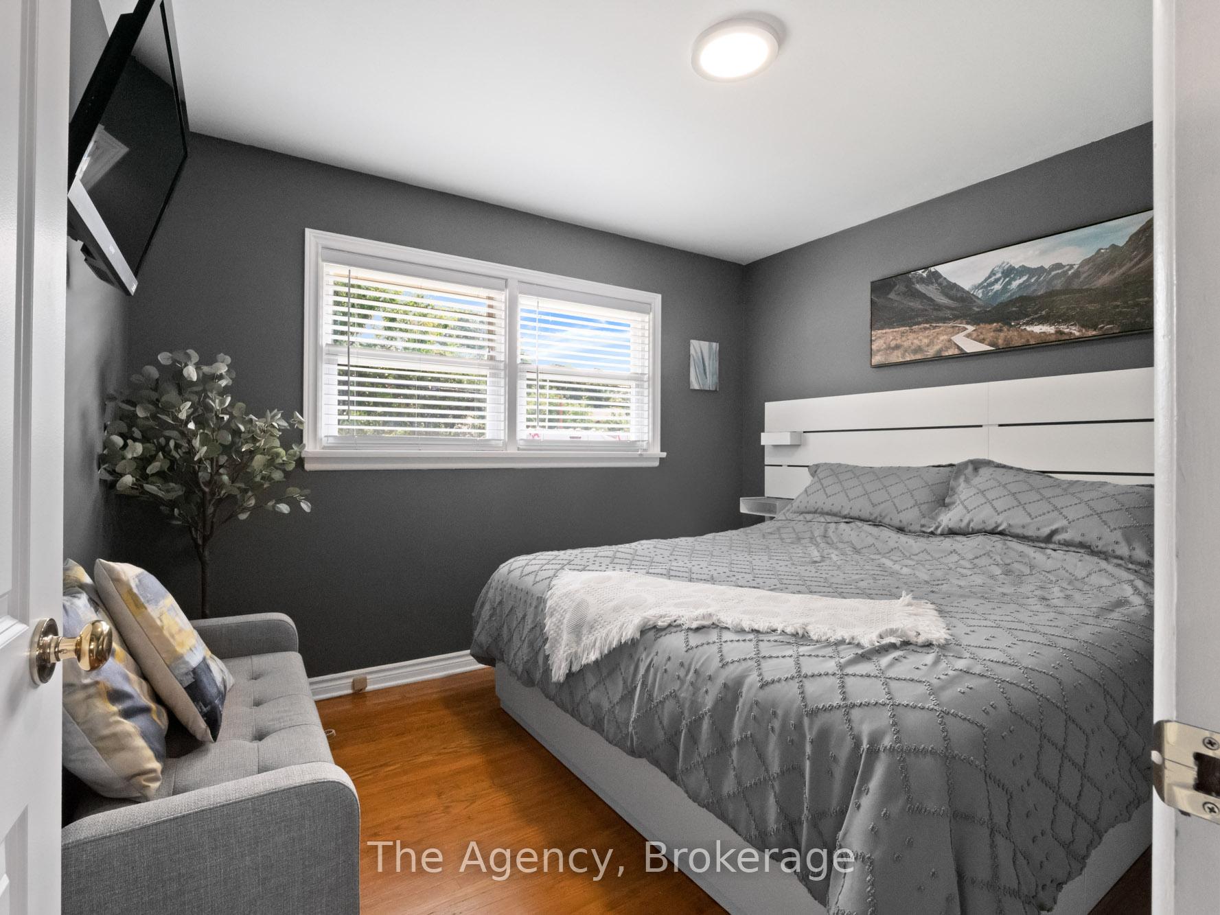 Photo 13 of 436 Bunting Road, St. Catharines, Carlton/Bunting — HOMEH