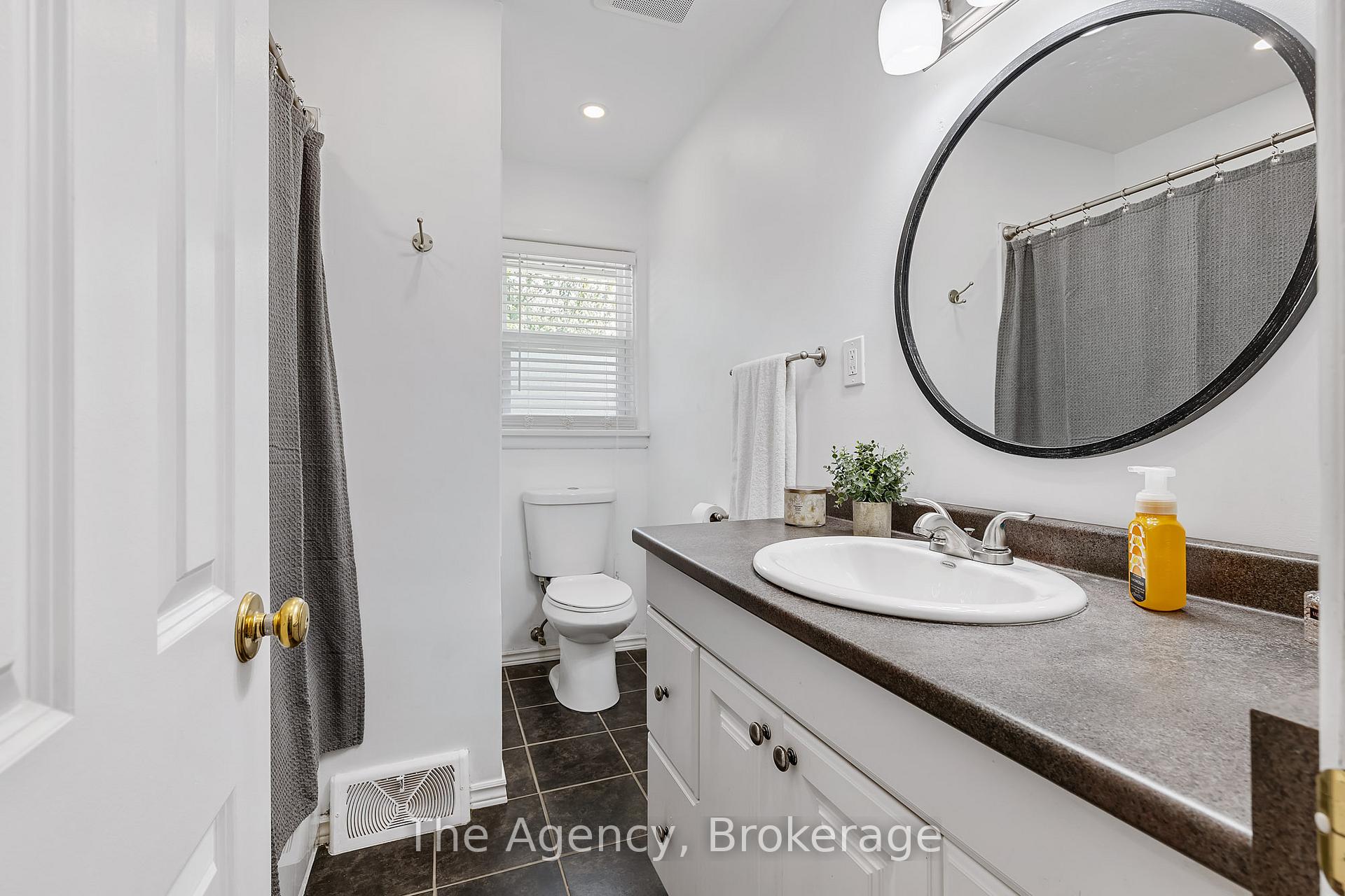 Photo 16 of 436 Bunting Road, St. Catharines, Carlton/Bunting — HOMEH
