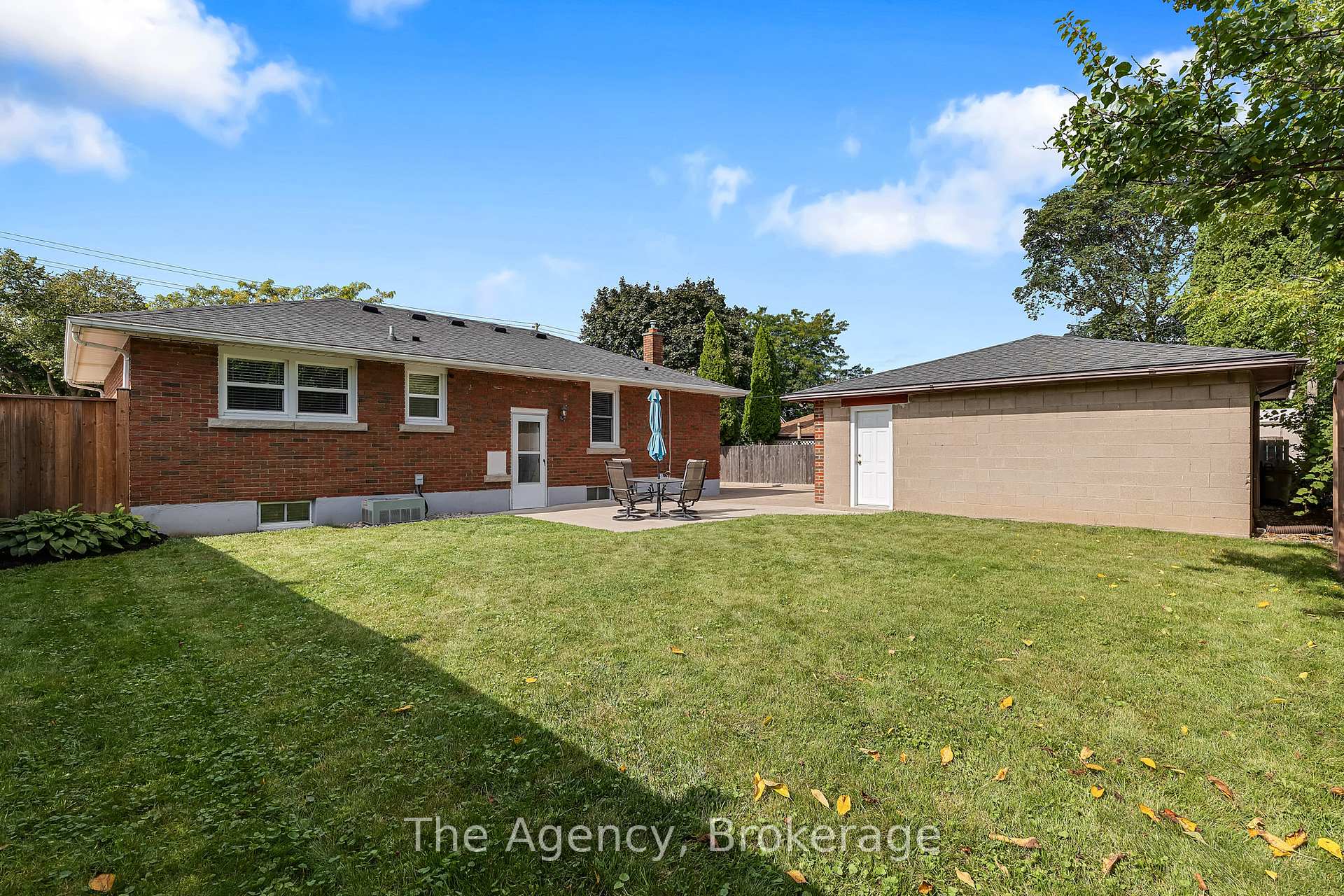 Photo 29 of 436 Bunting Road, St. Catharines, Carlton/Bunting — HOMEH