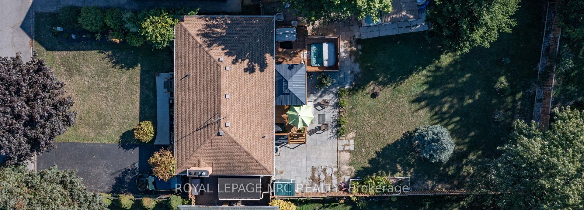 Photo 4 of 11 Brookdale Avenue, St. Catharines, Oakdale — HOMEH