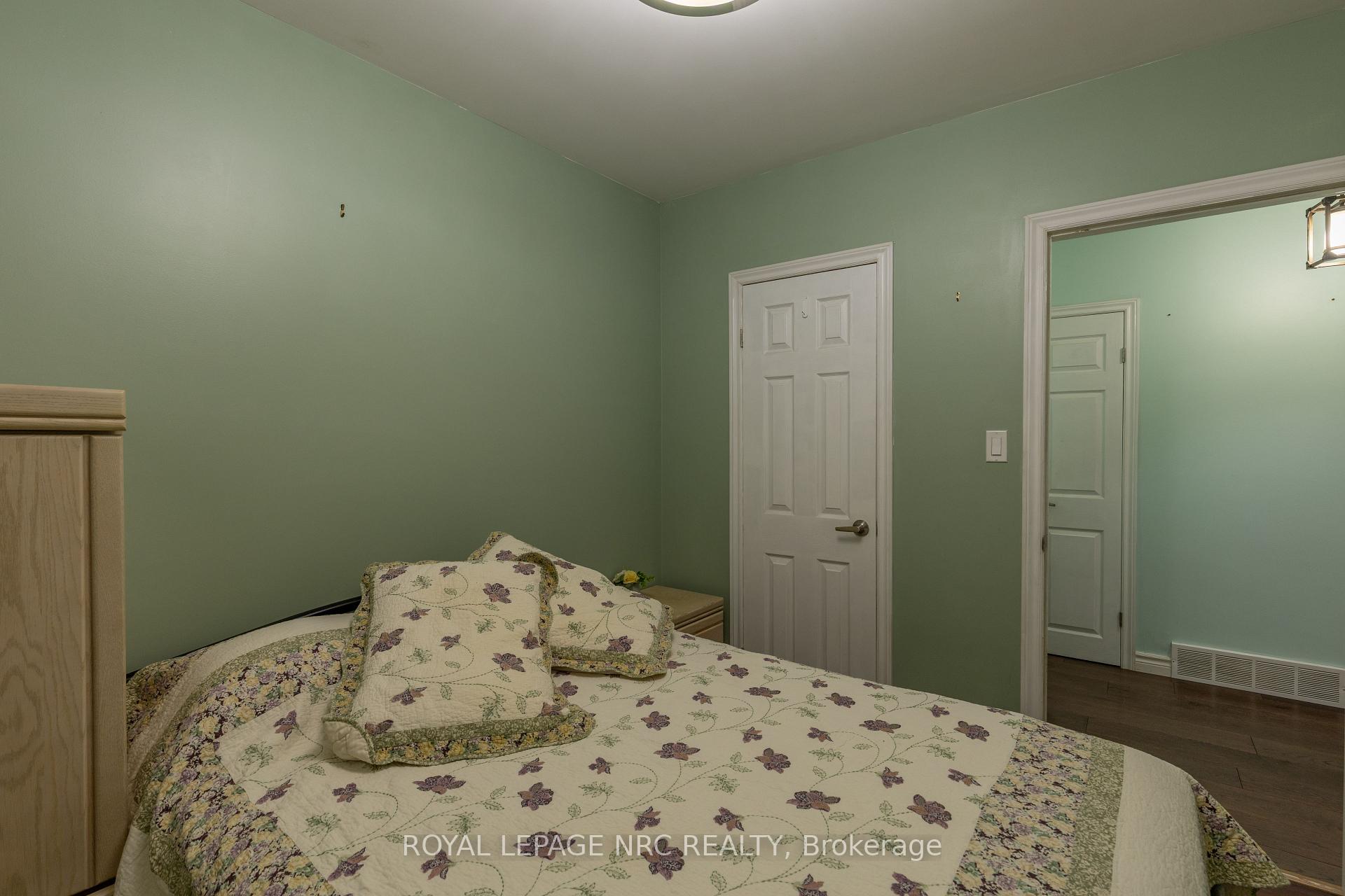 Photo 11 of 11 Brookdale Avenue, St. Catharines, Oakdale — HOMEH
