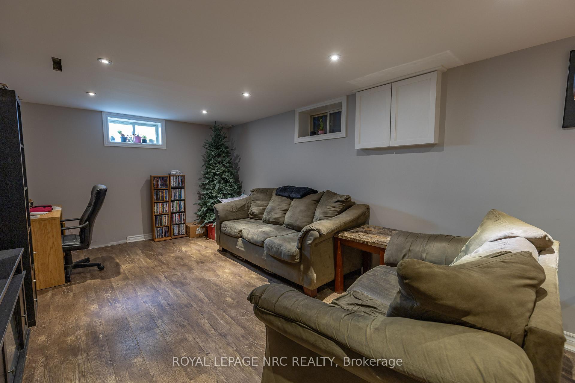 Photo 26 of 11 Brookdale Avenue, St. Catharines, Oakdale — HOMEH