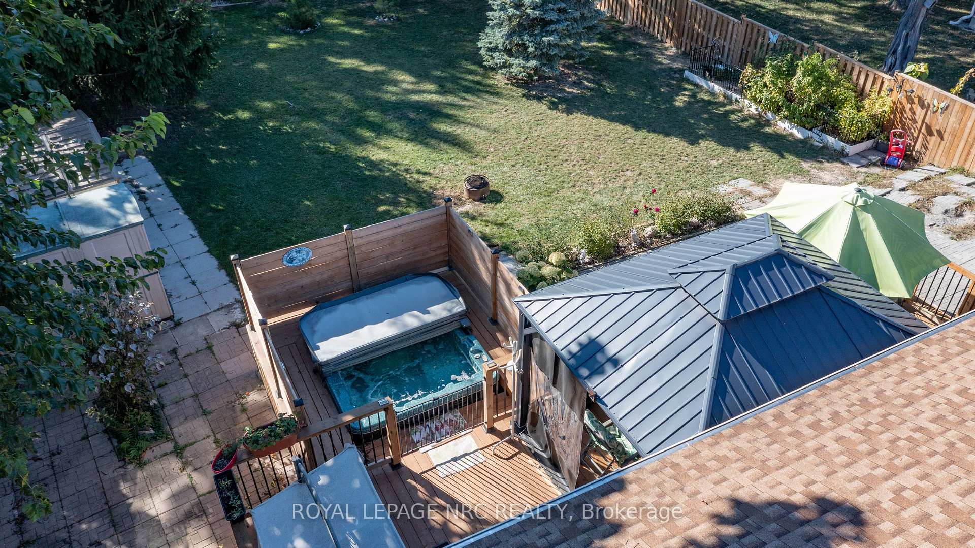 Photo 36 of 11 Brookdale Avenue, St. Catharines, Oakdale — HOMEH