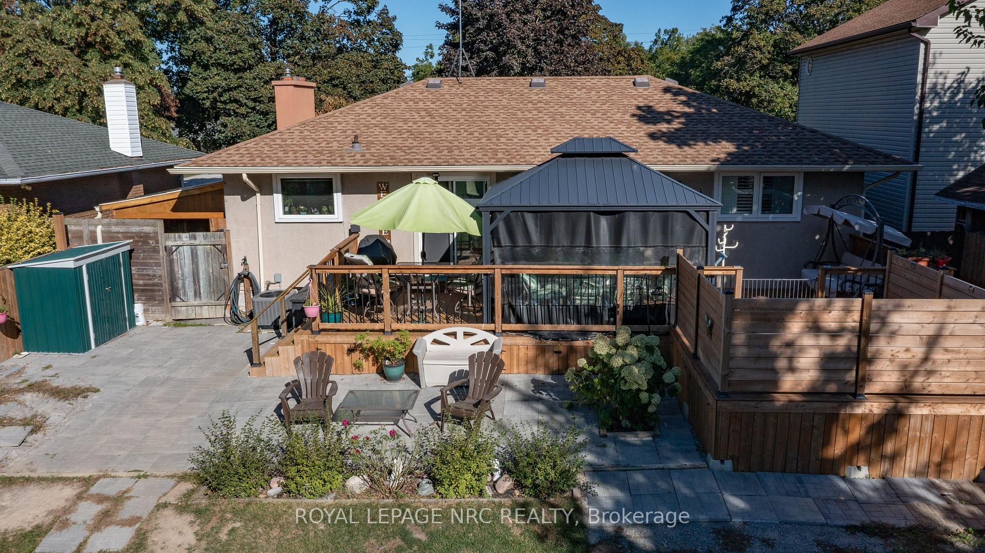 Photo 39 of 11 Brookdale Avenue, St. Catharines, Oakdale — HOMEH