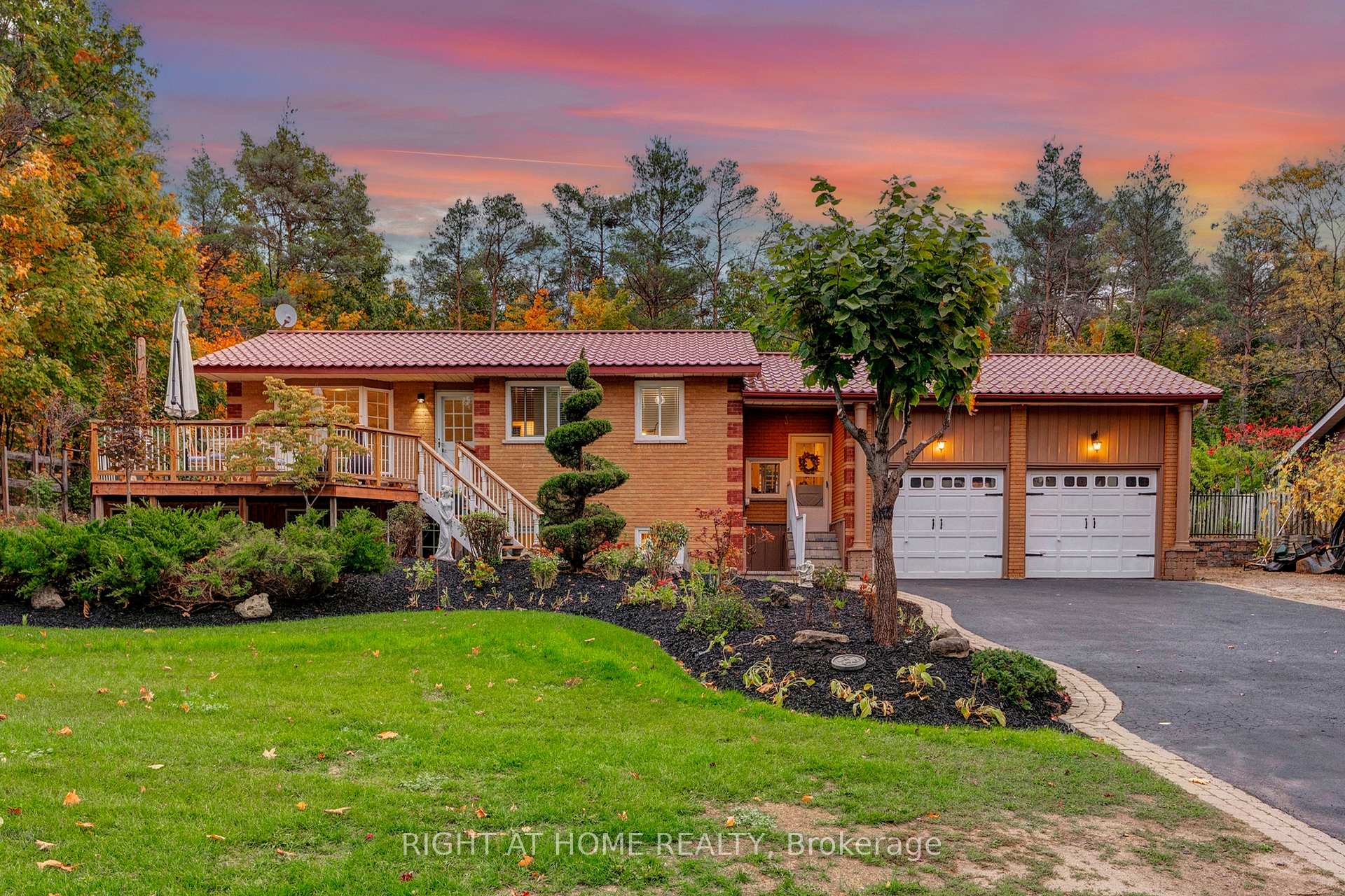 Front of 1243 Crossland Road