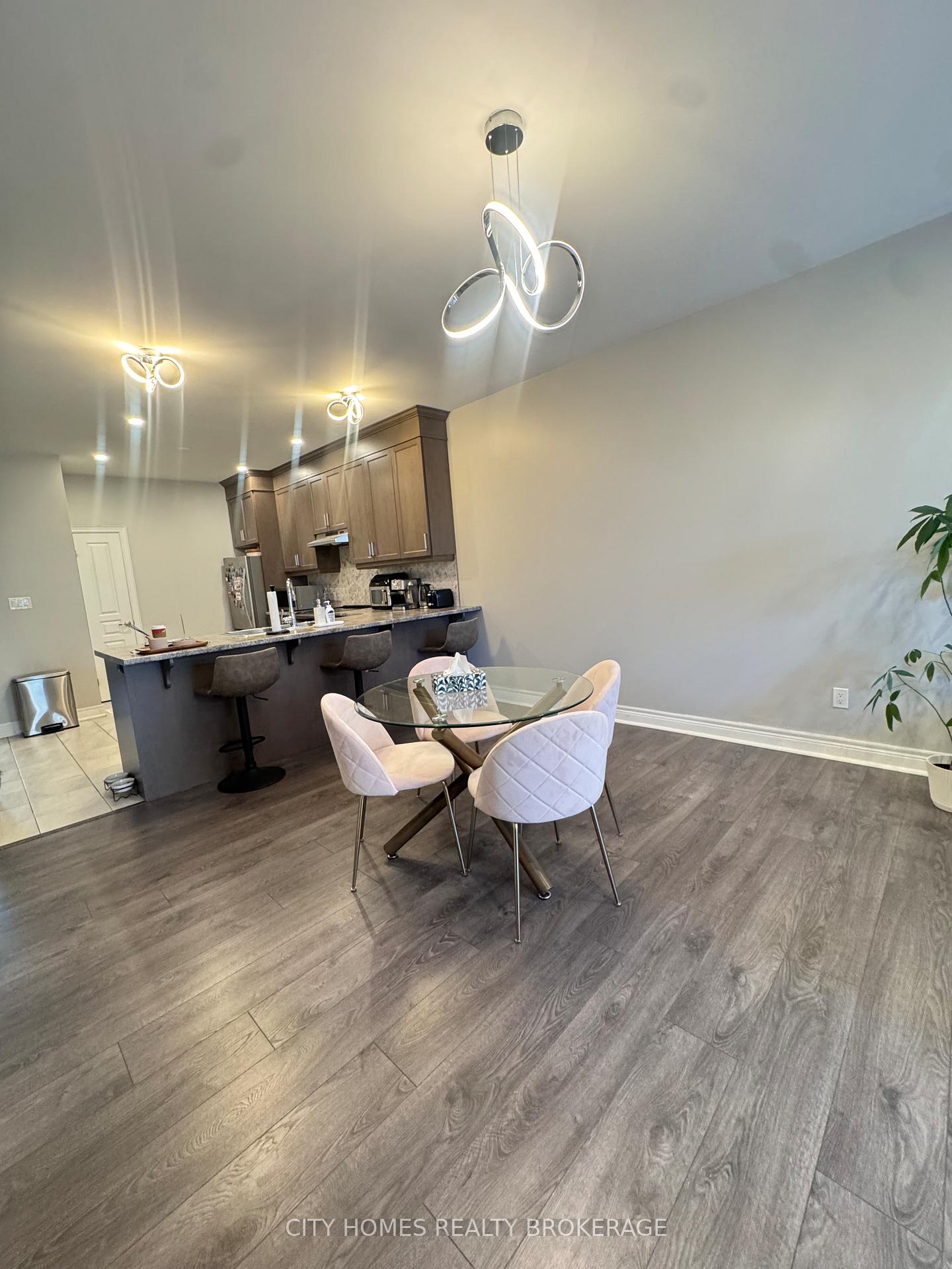 Photo 7 of 28 Ellis Avenue, St. Catharines, Oakdale — HOMEH