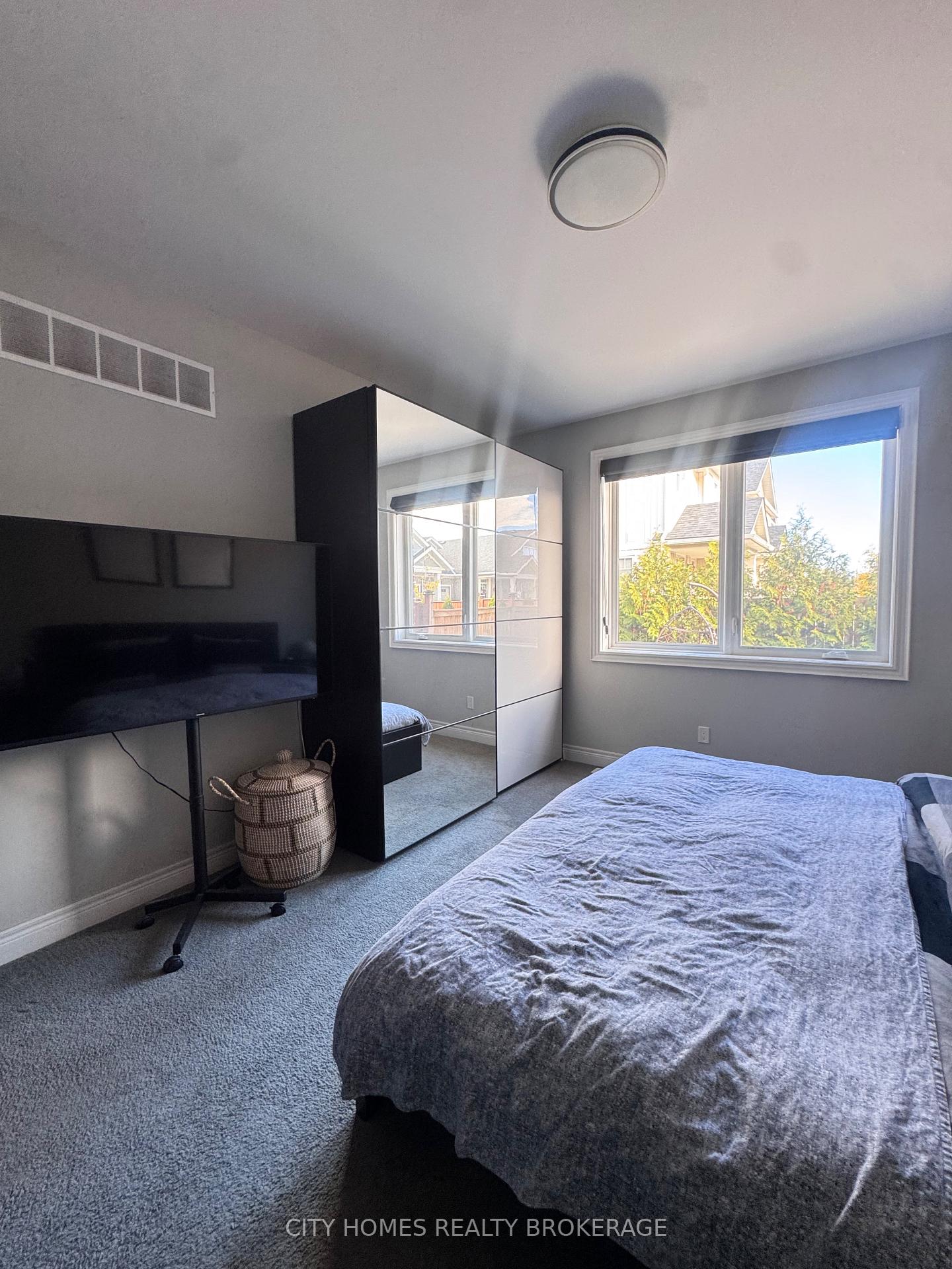 Photo 9 of 28 Ellis Avenue, St. Catharines, Oakdale — HOMEH