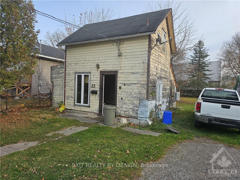 Front of 33 Lorne Street