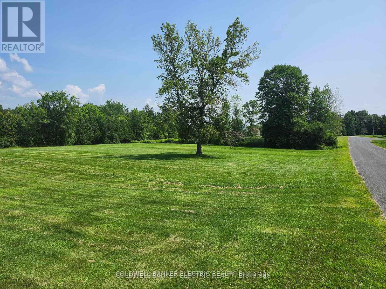 Photo 7 of 1718 Myers Crescent, Selwyn — HOMEH