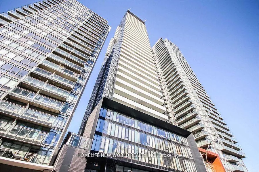Front of Unit 2605, 28 Wellesley Street E
