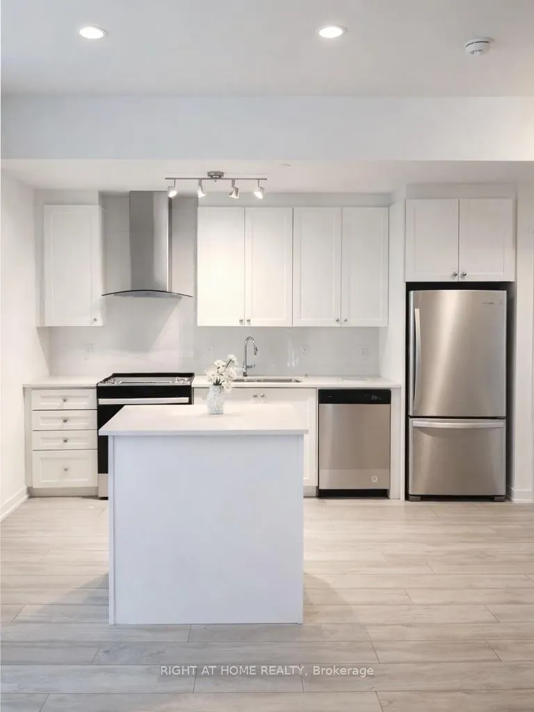 Photo 2 of Unit 222, 55 Duke Street W, Kitchener, City Commercial Core — HOMEH