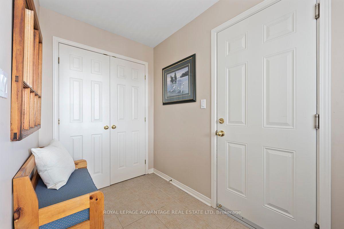 Photo 3 of 55 Van Horne Avenue, Smiths Falls — HOMEH