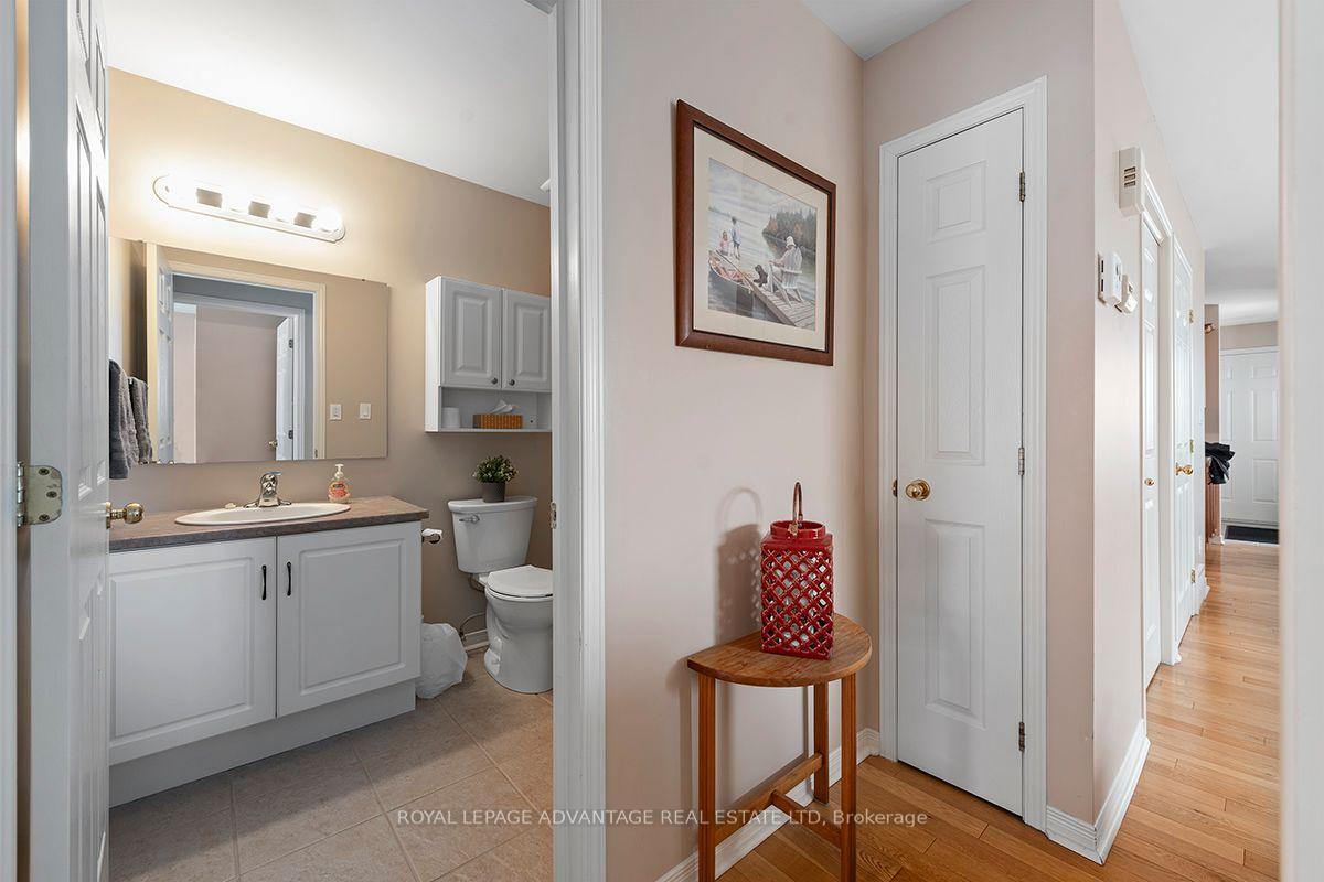 Photo 16 of 55 Van Horne Avenue, Smiths Falls — HOMEH