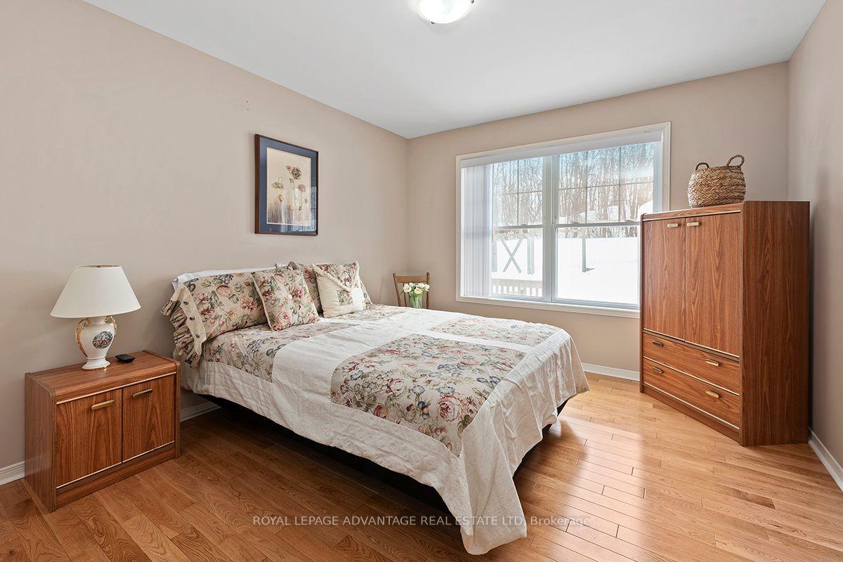 Photo 19 of 55 Van Horne Avenue, Smiths Falls — HOMEH