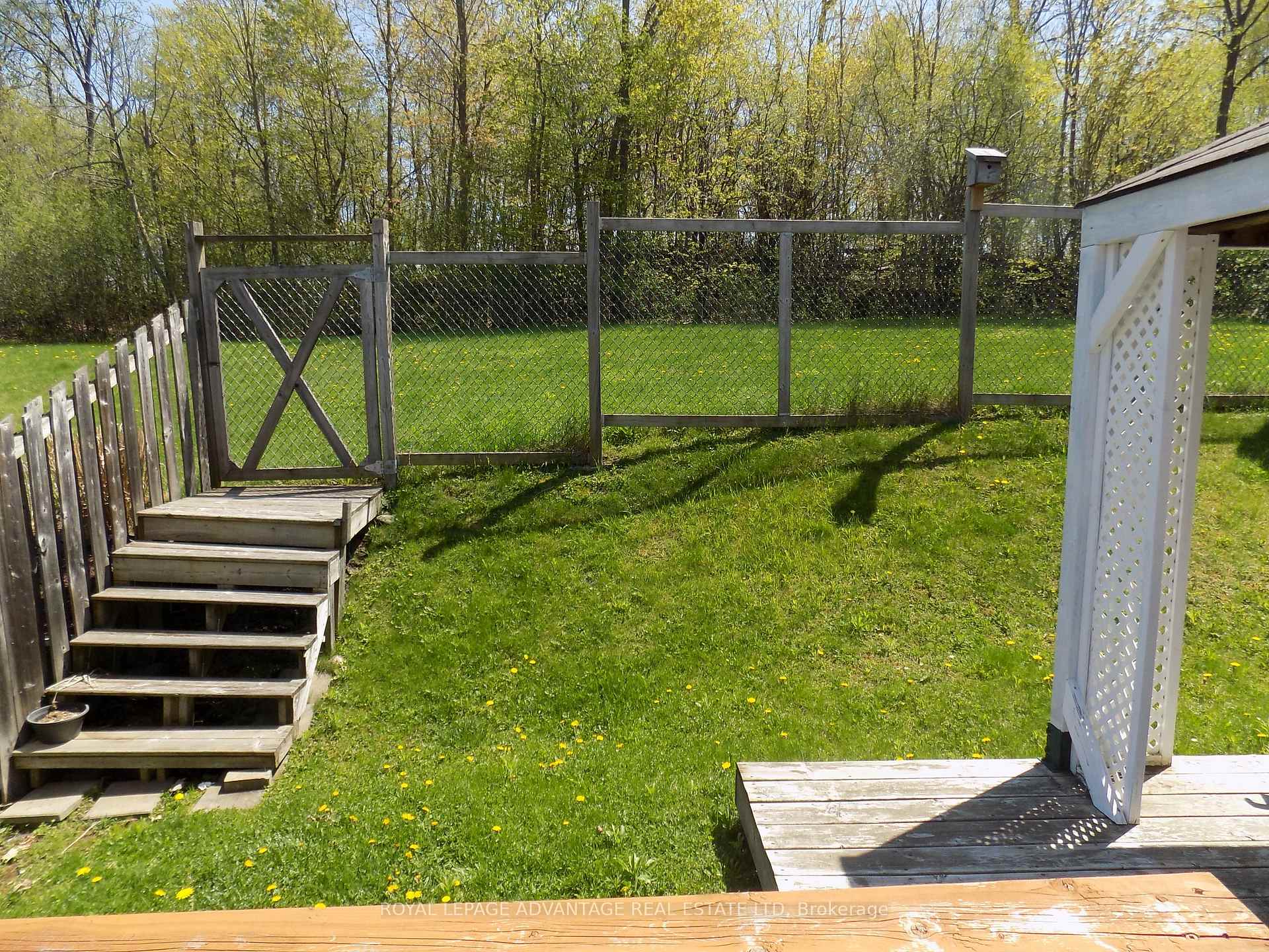 Photo 28 of 55 Van Horne Avenue, Smiths Falls — HOMEH