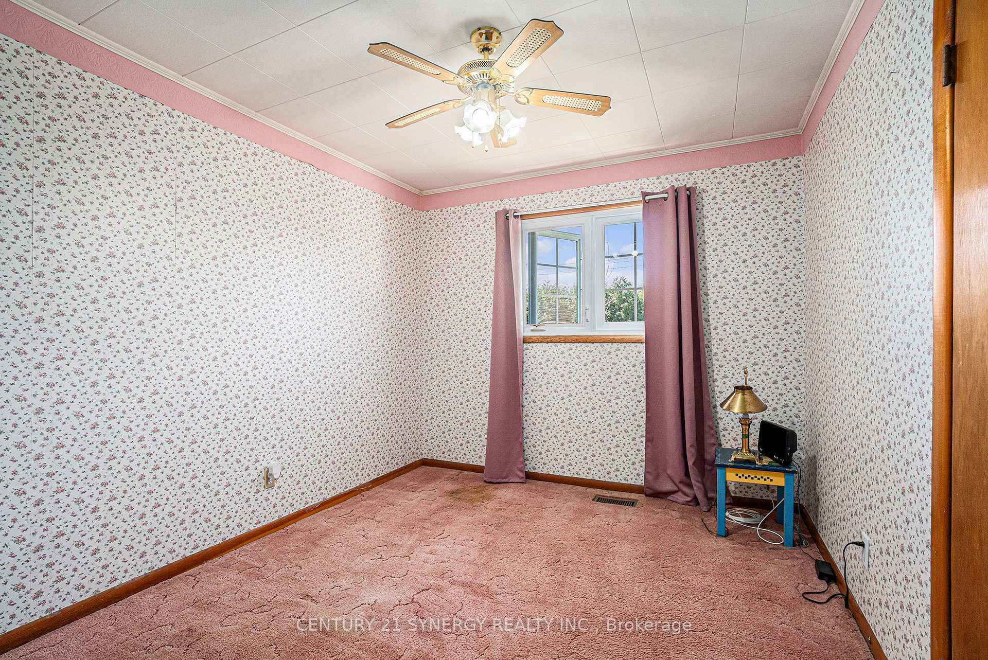 Photo 10 of 78 Jasper Avenue, Smiths Falls — HOMEH