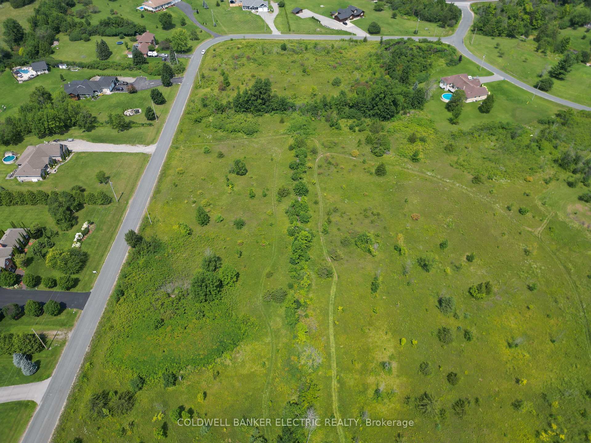 Photo 11 of 1744 Myers Crescent, Selwyn — HOMEH