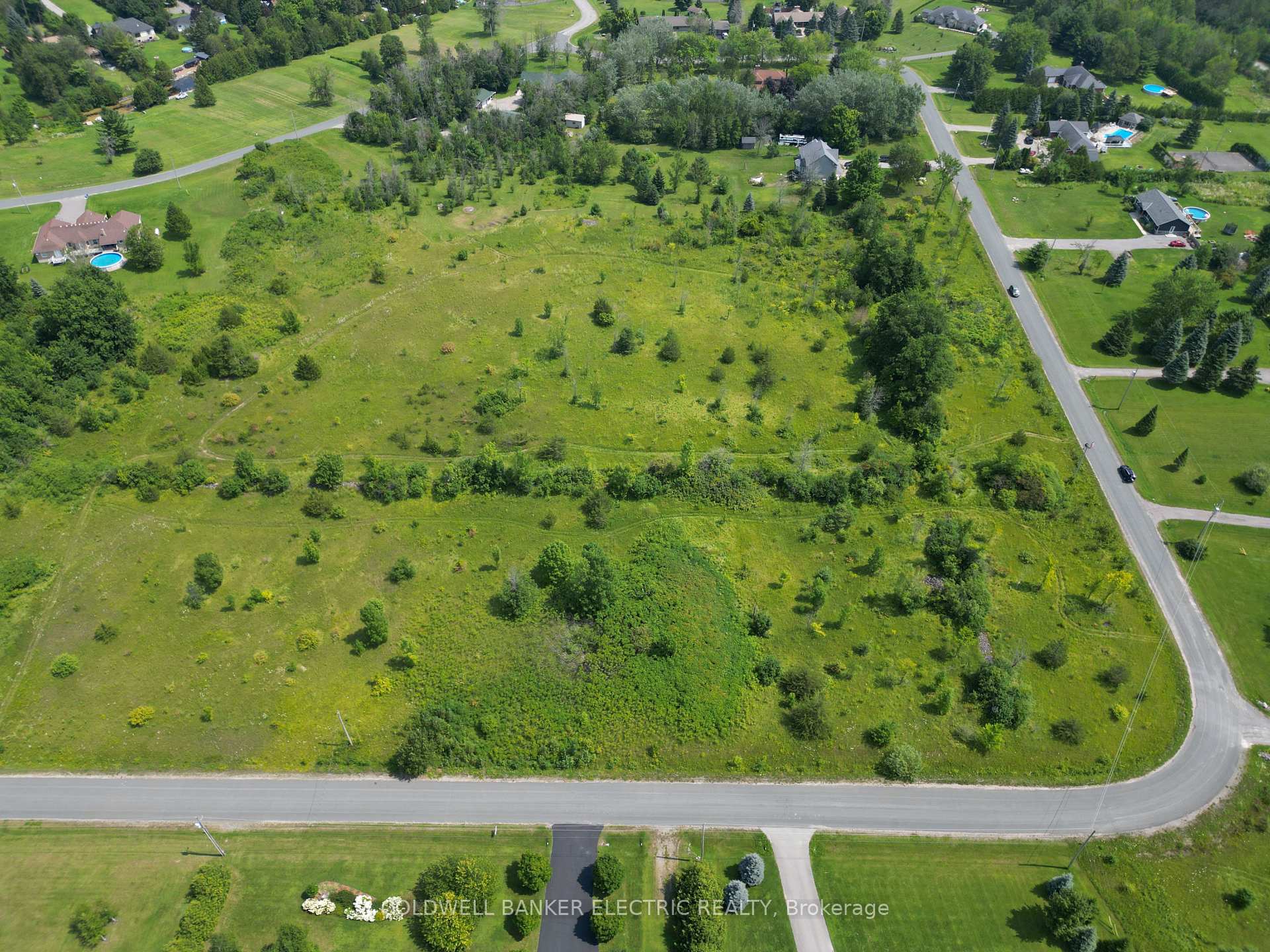 Photo 14 of 1744 Myers Crescent, Selwyn — HOMEH