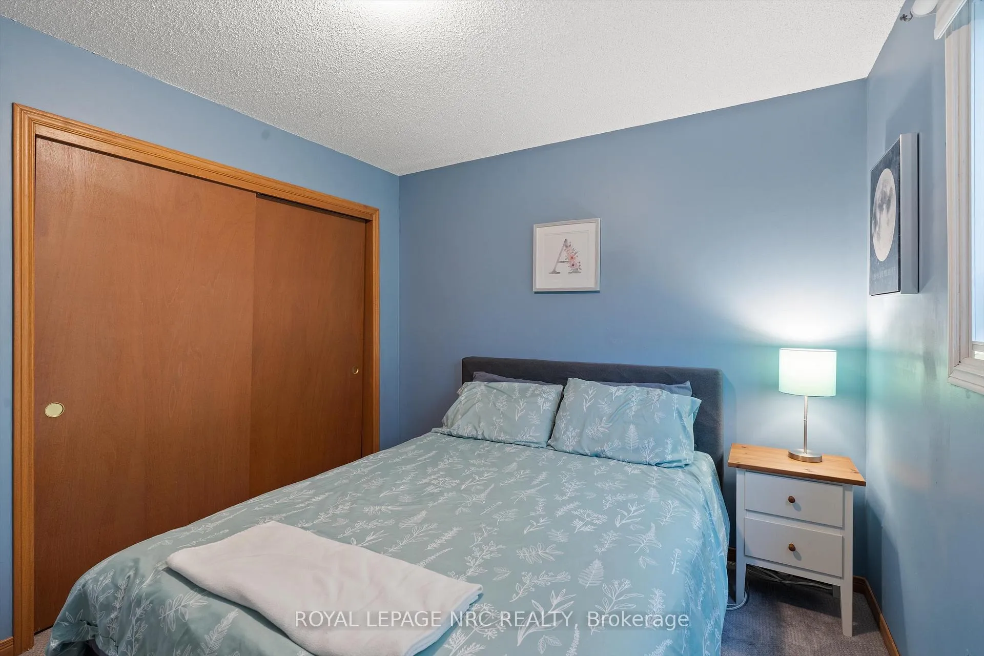 Photo 30 of 26 Elderwood Drive, St. Catharines, Grapeview — HOMEH