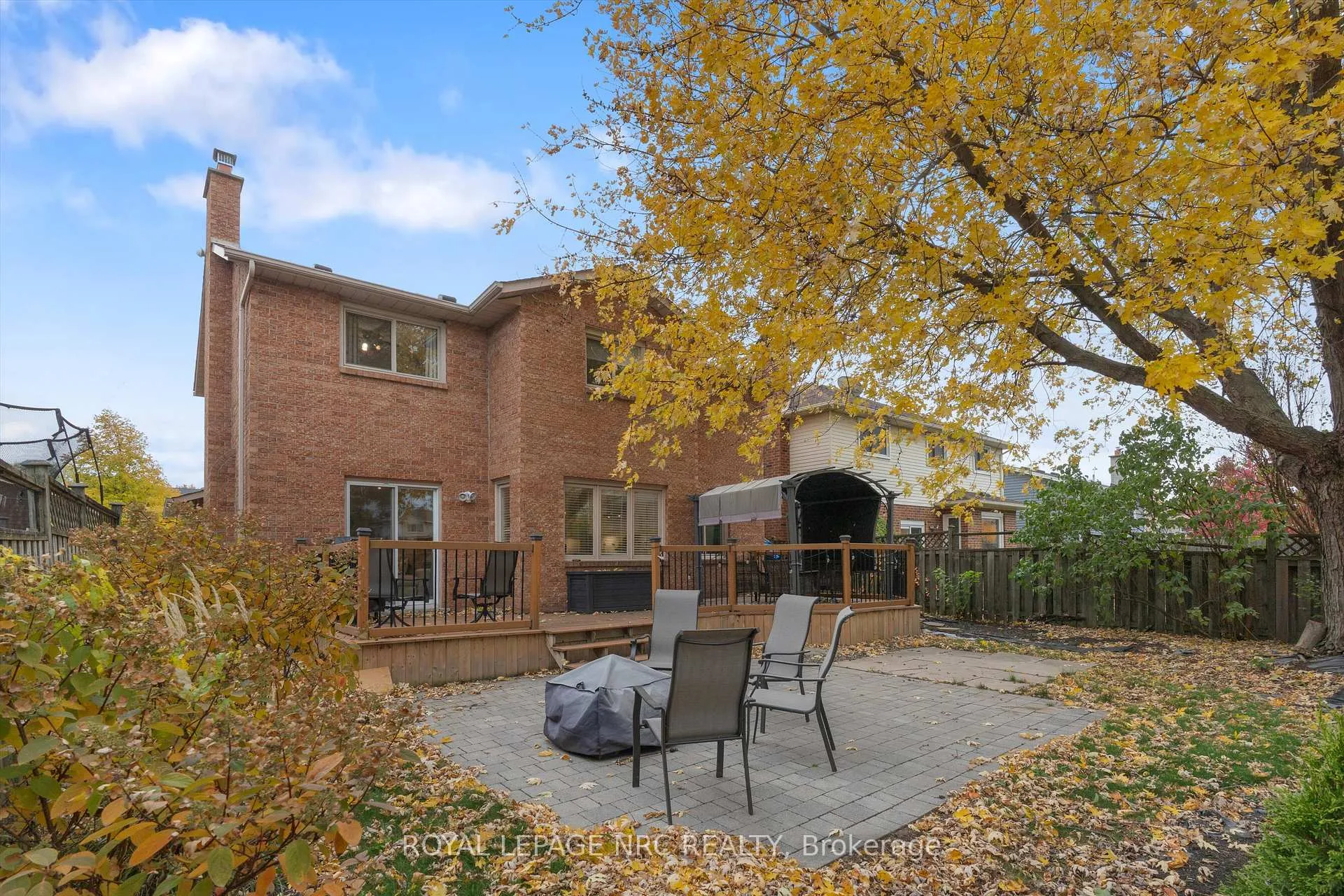 Photo 40 of 26 Elderwood Drive, St. Catharines, Grapeview — HOMEH
