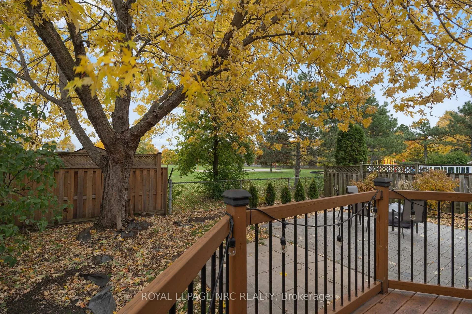 Photo 43 of 26 Elderwood Drive, St. Catharines, Grapeview — HOMEH