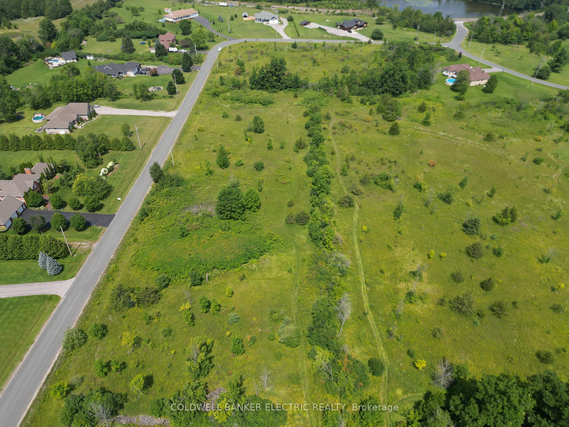 Photo 9 of 1736 Myers Crescent, Selwyn — HOMEH