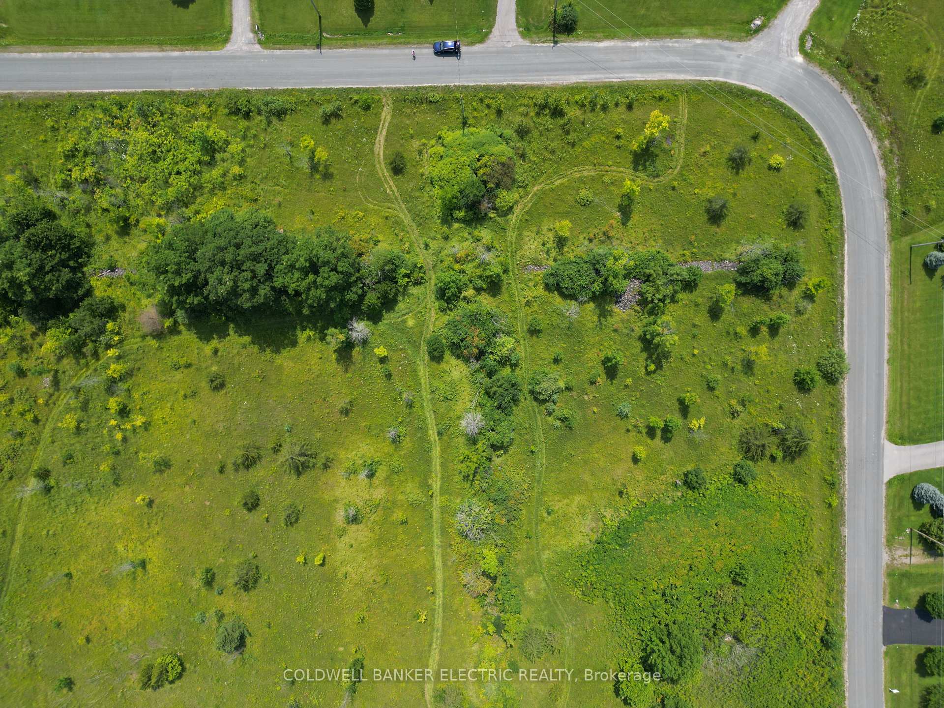 Photo 12 of 1736 Myers Crescent, Selwyn — HOMEH