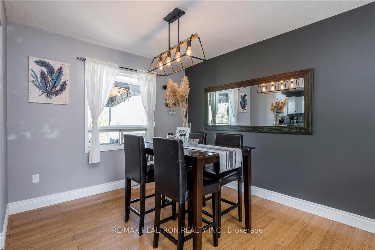 Photo 7 of 3974 Horseshoe Valley Road W, Springwater, Anten Mills — HOMEH