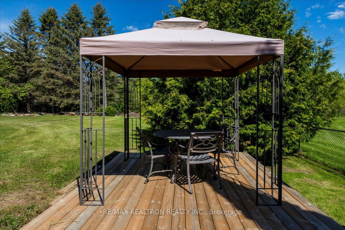 Photo 34 of 3974 Horseshoe Valley Road W, Springwater, Anten Mills — HOMEH