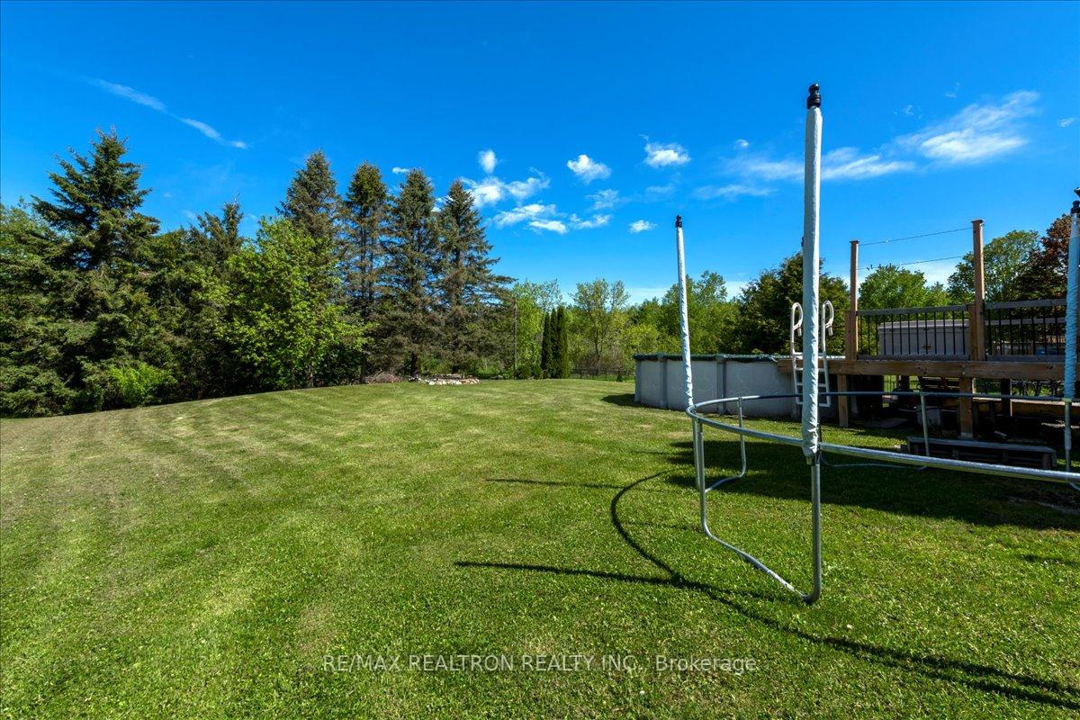 Photo 37 of 3974 Horseshoe Valley Road W, Springwater, Anten Mills — HOMEH