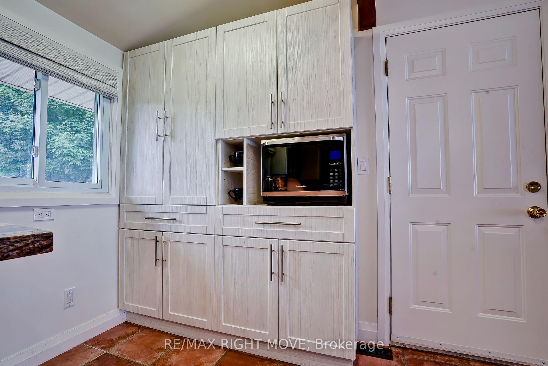 Photo 8 of 2215 Thomson Crescent, Severn, Rural Severn — HOMEH