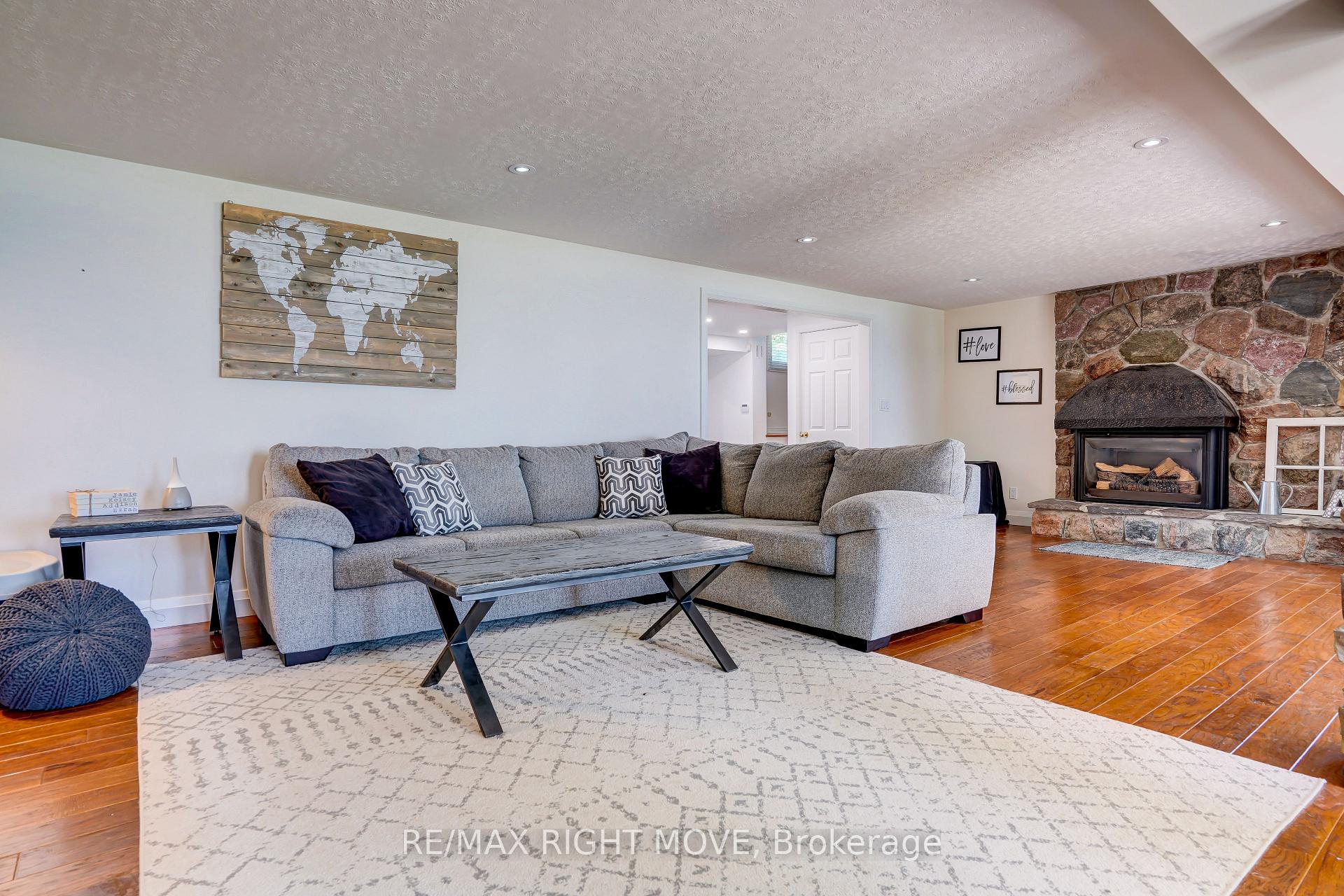 Photo 15 of 2215 Thomson Crescent, Severn, Rural Severn — HOMEH