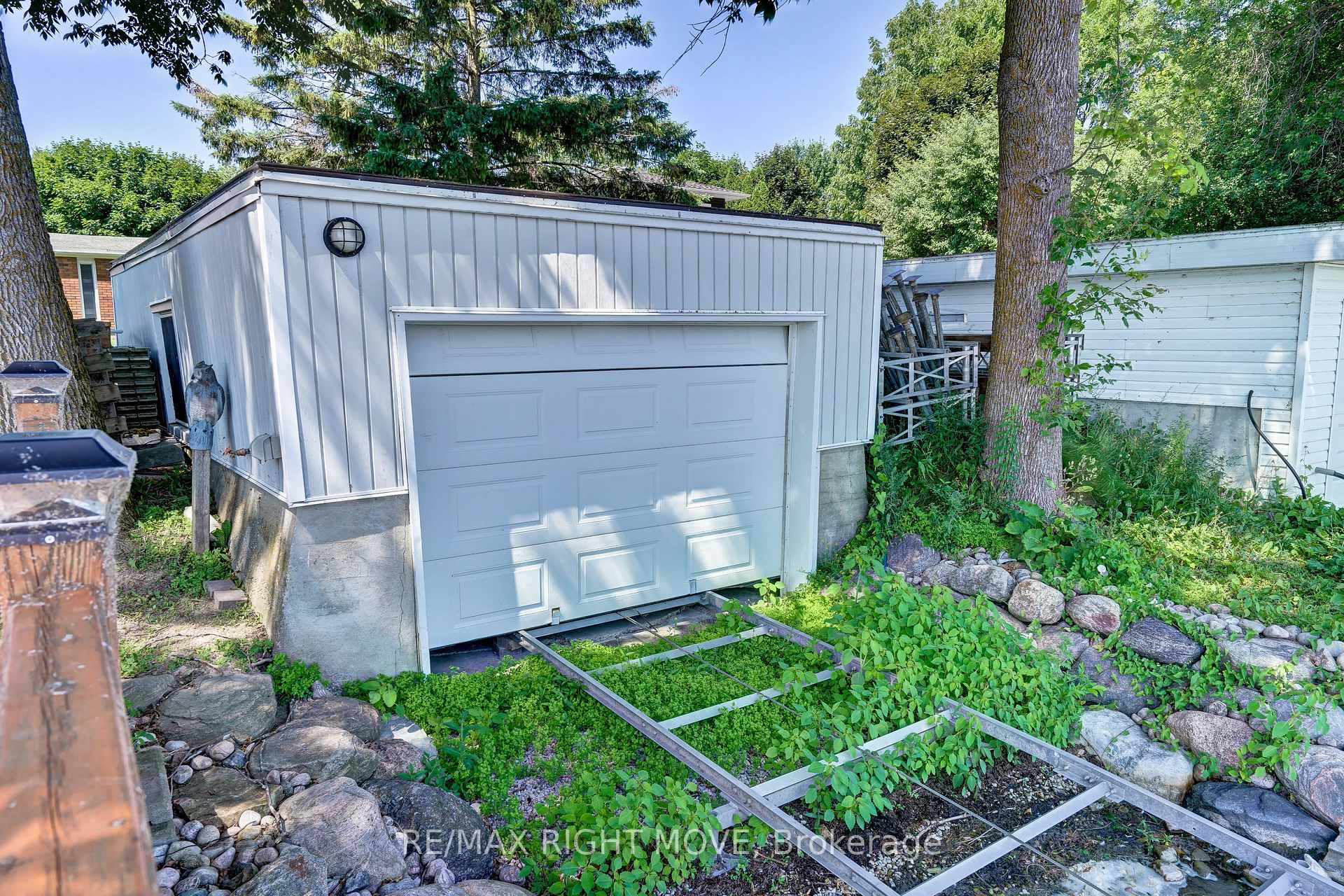 Photo 35 of 2215 Thomson Crescent, Severn, Rural Severn — HOMEH