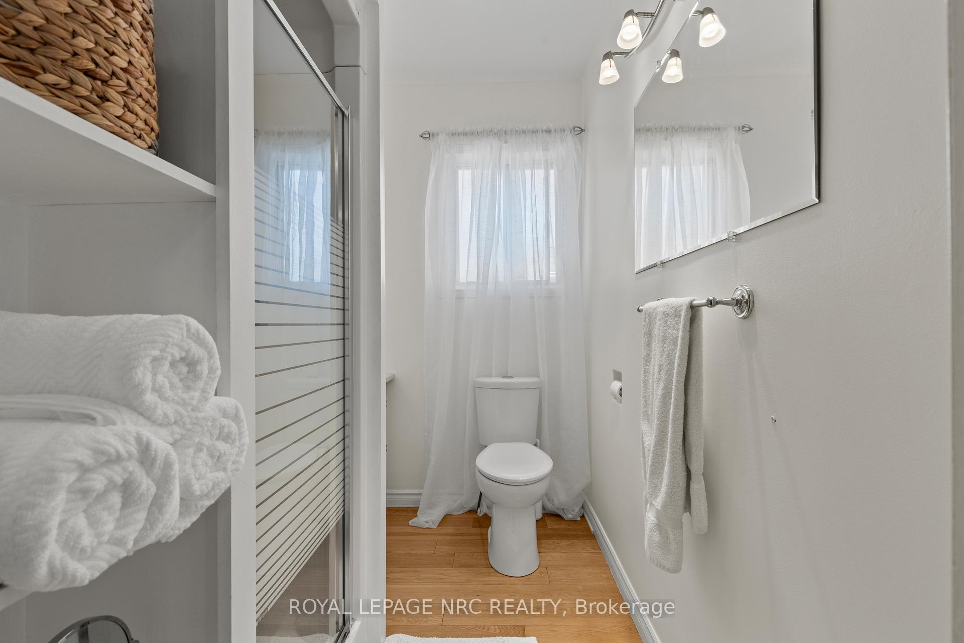 Photo 26 of 28 Augusta Avenue, St. Catharines, Facer — HOMEH
